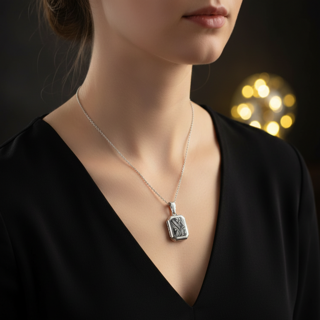 925 Sterling Silver Openable Locket Pendant Necklace with Adjustable Length