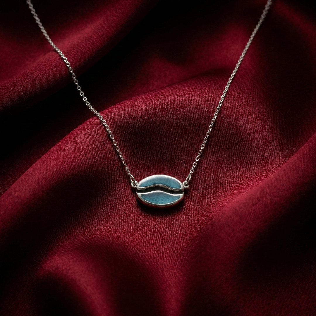 The Been That Wakes Up World 925 Sterling Silver Pendant Adjustable Chain with Message Postcard