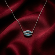 The Been That Wakes Up World 925 Sterling Silver Pendant Adjustable Chain with Message Postcard