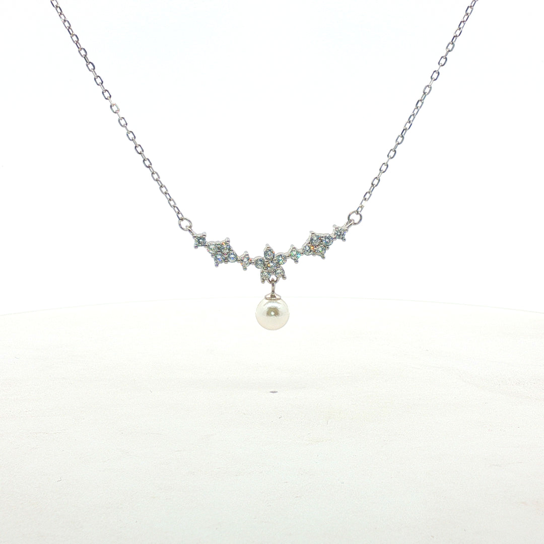 Luxury 925 Sterling Silver Crystal Flower Pendant with Chain