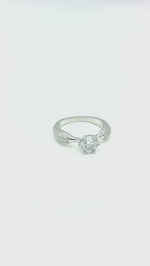 Load and play video in Gallery viewer, Signia Solitaire 925 Silver Ring
