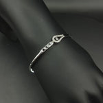 Load and play video in Gallery viewer, Aradhna 925 Sterling Silver Flexible Bracelet
